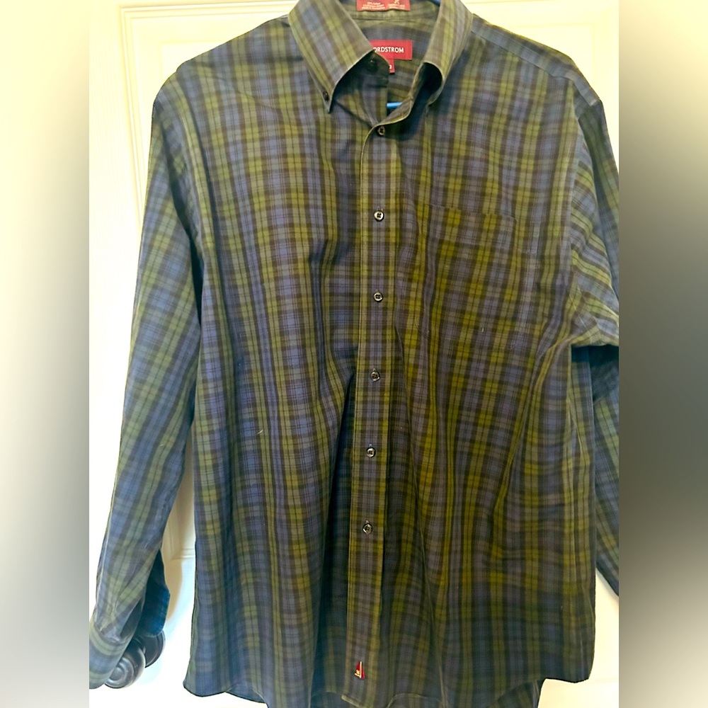 Nordstrom Men’s Dark Green Plaid Smartcare Button Down Shirt 15 1/2-32